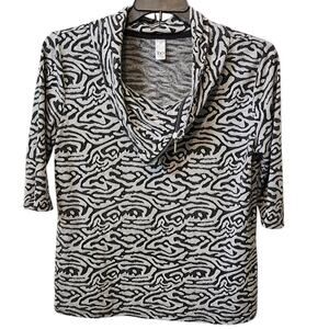 Thomas & Olivia Cowel Neck w/ zipper, elbow sleeve Pullover shirt, top sz M